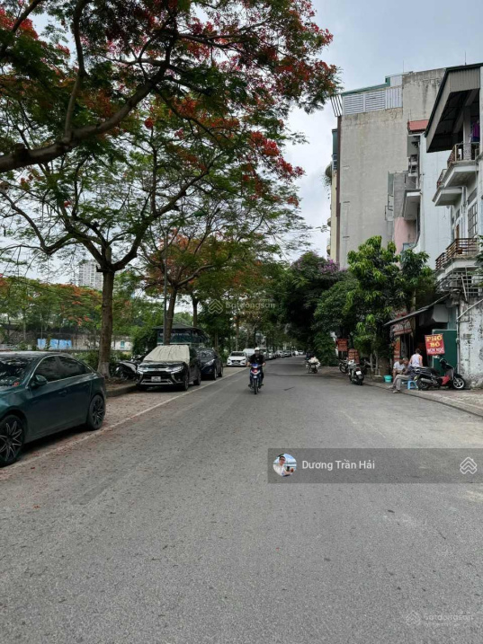 Bán nhà mặt phố Nguyễn Đình Hoàn DT 110m2 – MT 7m3 – 35 tỷ – KD VP
