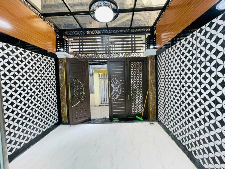 Bán nhà Mới đẹp Phố Linh Quang,Đống Đa 60m/ 7T Thang máy 15 Tỷ, mới đẹp view Hồ