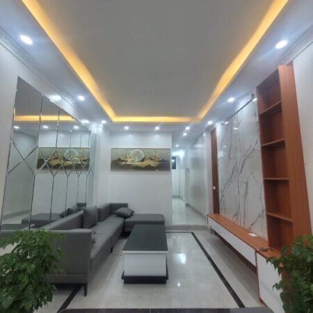 BÁN NHÀ TÔ HIỆU, 5 TẦNG THANG MÁY, 40M2, 10.X TỶ