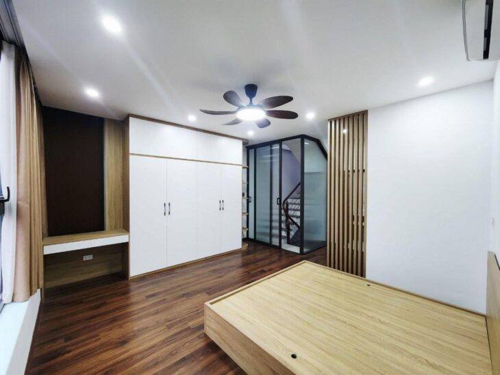 BÁN NHÀ VĂN LA – HÀ ĐÔNG, THANG MÁY, 36M2, 10.X TỶ