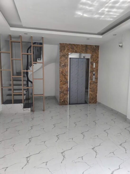 BÁN NHÀ CỰC ĐẸP THỊNH LIỆT, 6 TẦNG THANG MÁY, 33M2, MT 4.2M GIÁ 8.95 TỶ