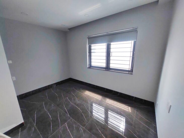 Bưng Ông Thoàn, Phú Hữu – Nhà 4 tầng Hoàn công đủ, Nội thất đầy đủ, Xe hơi vào nhà, Giá 7,2 Tỷ