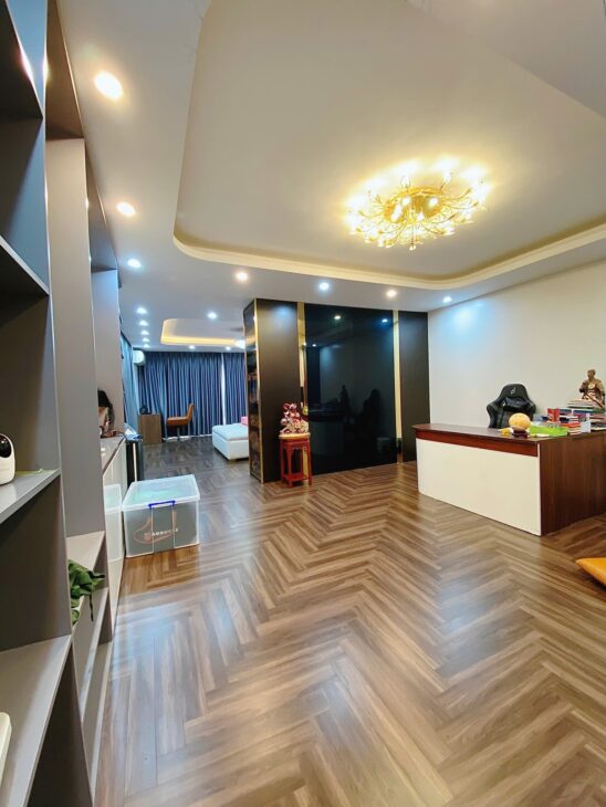 9 Tầng thang máy, View hồ, Oto tránh, KD, TT Đống Đa, 76m2, MT5m, 27 tỷ