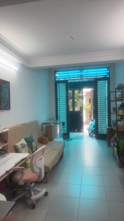 Nhỉnh 8 Tỷ – Có Ngay Nhà 5 Tầng, Khu Cư Xá Tự Do, CMT8, TB– Hẻm 8m Xe Hơi Tránh