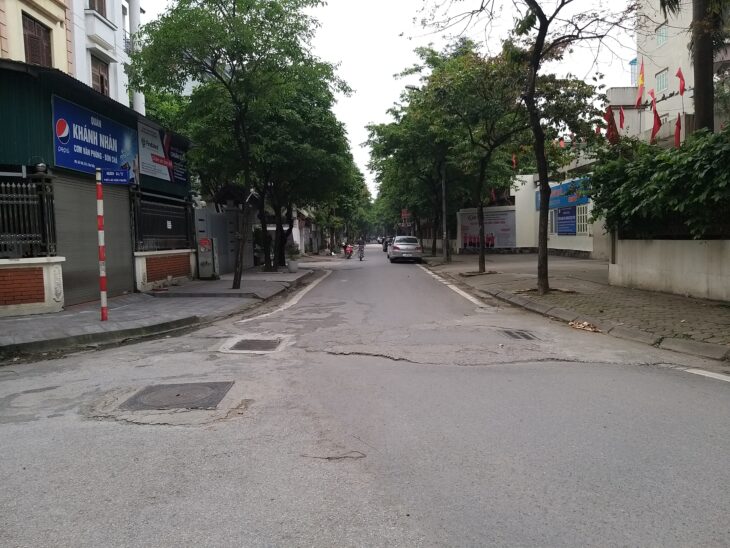 Cho thuê biệt thự Thiên Hiền, Mỹ Đình, 150m2, 4 tầng làm văn phòng, kinh doanh