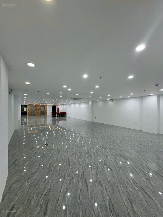Bán Tòa Building Mặt Phố Hàng Chuối 225m/ 9T Thang máy, Mặt tiền 10.5m 290 Tỷ