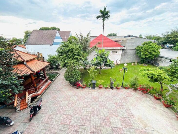 Bán BT 1524m2, 24 triệu/m2 TM2 tại Nguyễn Văn Thành, Định Hòa, Thủ Dầu Một, Bình Dương