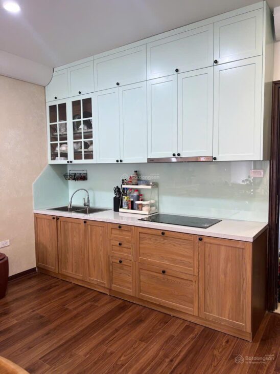 Cần bán nhà ngay phố Đình Thôn, 9 tầng, doanh thu 150tr/ tháng- oto tránh giá tốt