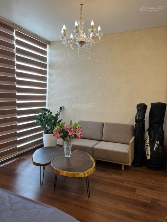 Cần bán nhà ngay phố Đình Thôn, 9 tầng, doanh thu 150tr/ tháng- oto tránh giá tốt