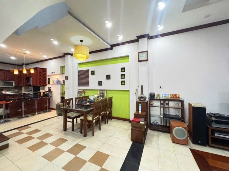 BÁN NHÀ MẶT PHỐ BÀ TRIỆU, HAI BÀ TRƯNG – LÔ GÓC 74M² x 6T – DÒNG TIỀN 100TR/TH – Ô TÔ