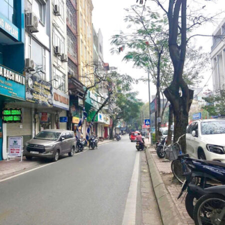 BÁN NHÀ MẶT PHỐ NGUYỄN CÔNG HOAN, BA ĐÌNH – 164M² – MT 11.5M – DÒNG TIỀN 100 TR/TH