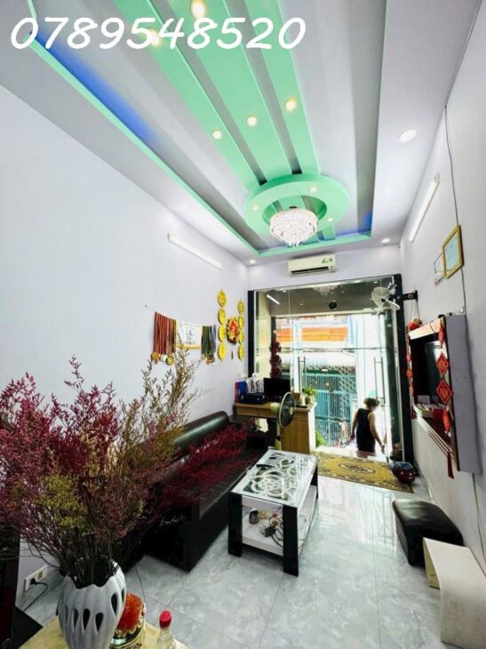 ???? NHÀ 3 TẦNG – CÓ HẦM ĐỂ XE – GẦN CUỐI ĐƯỜNG TÊN LỬA – CHỈ 3.6 TỶ ????