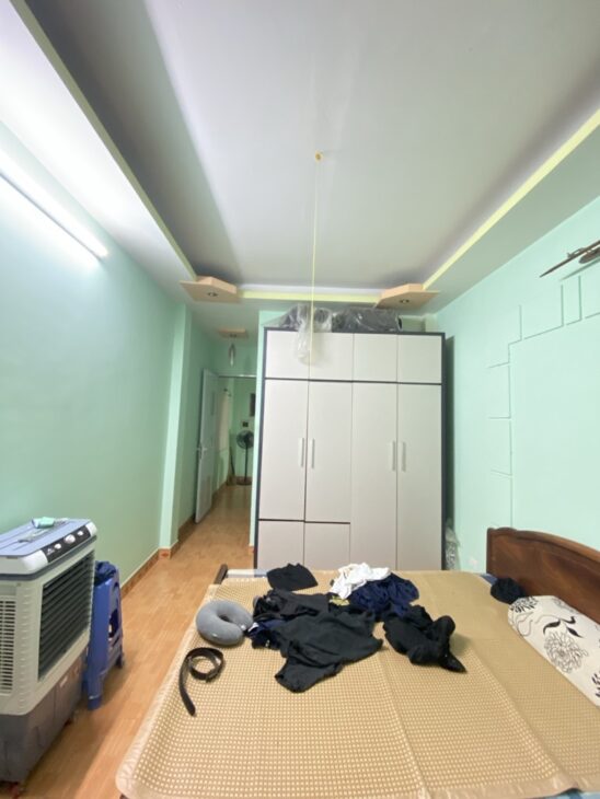 Bán nhà Yên Hoà, Cầu Giấy, ngõ thông 2 thoáng, 30m2, 5 tầng, chỉ 8.9 tỷ