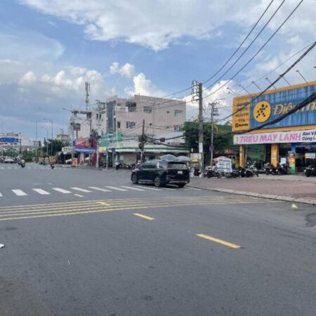 🚗 NHÀ MỚI VÀO Ở NGAY – HẺM XE HƠI – GẦN NGÃ TƯ VÕ VĂN KIỆT & AN DƯƠNG VƯƠNG – P16, Q8 – NHỈNH 5 TỶ