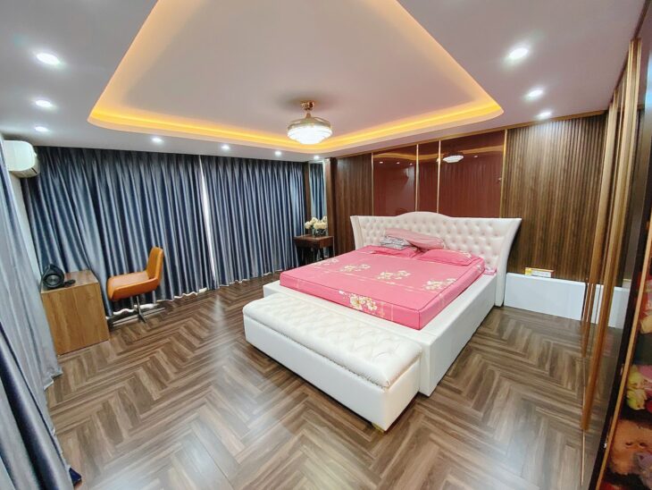 9 Tầng thang máy, View hồ, Oto tránh, KD, TT Đống Đa, 76m2, MT5m, 27 tỷ