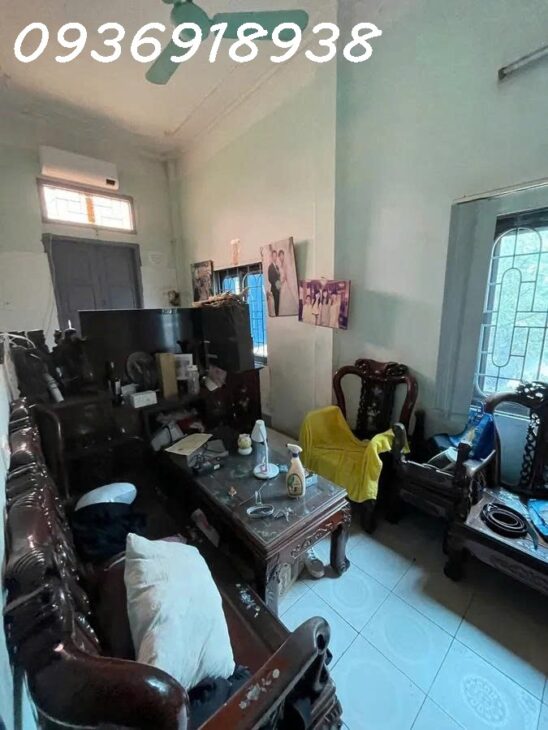 16 tỷ-siêu VIP Trung Kính, Cầu Giấy-phân lô-ô tô tránh mặt tiền 10m