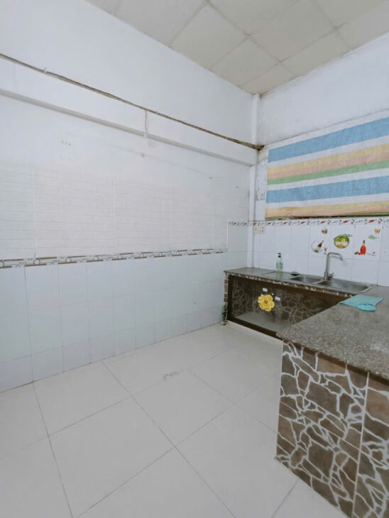 35. Cho thuê nhà 7 triệu 2 phòng ngủ có máy lạnh