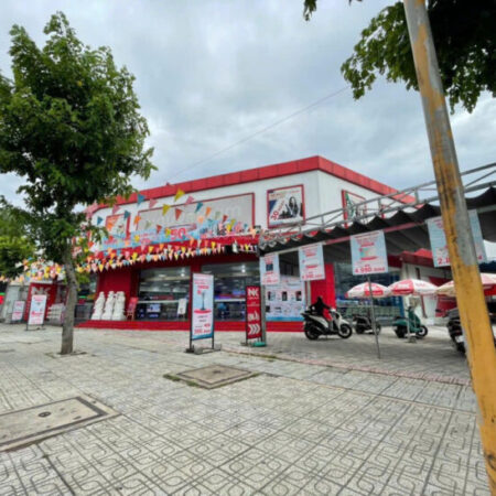 Cho thuê nhà 3MT Số 855 Quang Trung, P8, Gò Vấp. DT 40x60m trệt lầu, 5000m2 giá 499 triệu