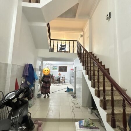 Bán nhà Láng Trung, Đống Đa, ngõ thông phân lô, 45m2, 5 tầng, Mt 4m, chỉ 12.2 tỷ