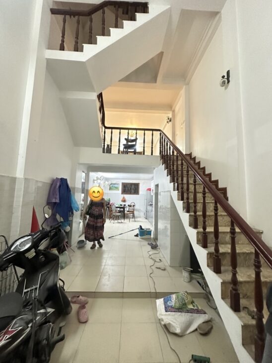 Bán nhà Láng Trung, Đống Đa, ngõ thông phân lô, 45m2, 5 tầng, Mt 4m, chỉ 12.2 tỷ