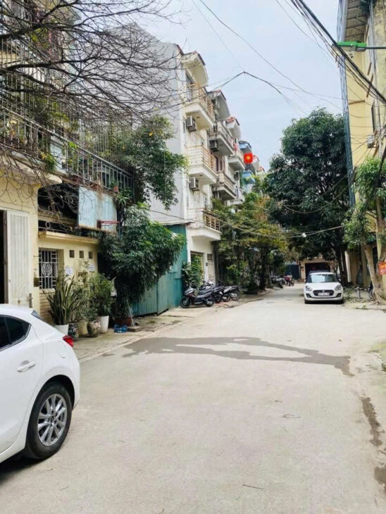 BÁN NHÀ PHÂN LÔ LẠC TRUNG, HAI BÀ TRƯNG – 80M² x 4T – MT 7M – Ô TÔ TRÁNH – KINH DOANH