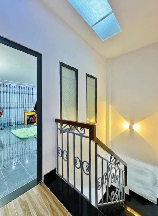 SÁT MẶT TIỀN PHẠM VĂN HAI – NHÀ ĐẸP VÀO Ở NGAY – 51M² – SỔ A4 – CHỈ 6.X TỶ.