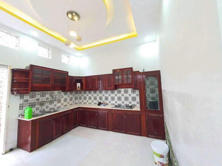 44. Nhà 12,5 triêụ 2 góc mặt tiền khu dân cư 91b