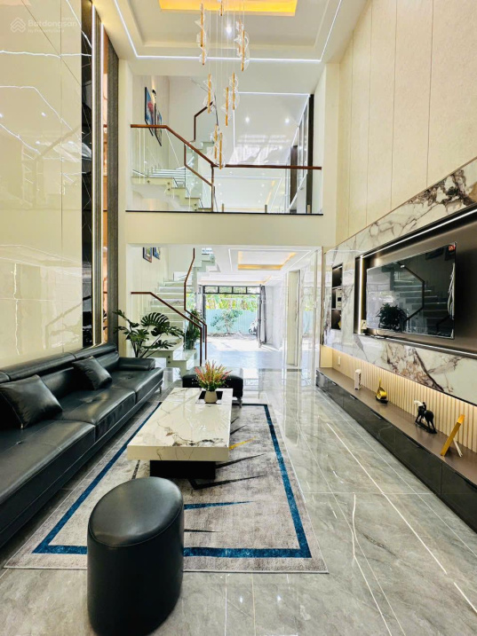 Bán nhà 5 tầng HXH Thạnh Xuân 38, Q12. DT 4x16m, 57m2. Sổ hồng, 6.2 tỷ. 4PN. Gọi ngay!