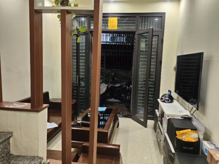 Nhà đẹp Vân Canh 42m2- 4 tầng, 2 thoáng, ngõ rộng thoáng, ô tô, giá 5.5 tỷ