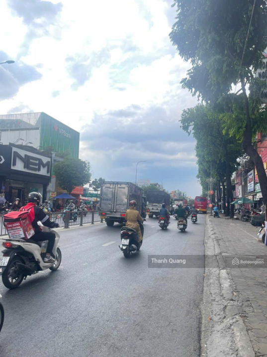 Bán nhà mặt tiền Quang Trung, P10 Gò Vấp, DT 1.581m² full thổ cư, 450tr/tháng, 219 tỷ