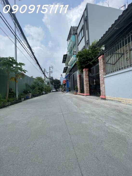 CHỈ HƠN 8 TỶ- 86M2- 3 TẦNG- HUỲNH TẤN PHÁT- QUẬN 7
