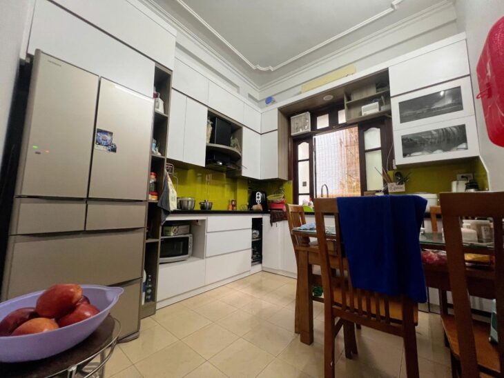 Bán nhà Đào Tấn, Ba Đình, 35m2, 5 tầng, Mt 6.4m, chỉ 10.3 tỷ