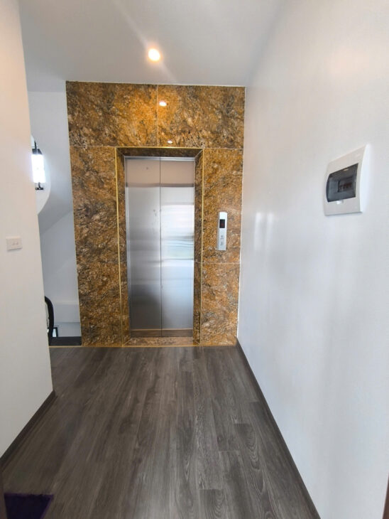 BÁN NHÀ CỰC ĐẸP THỊNH LIỆT, 6 TẦNG THANG MÁY, 33M2, MT 4.2M GIÁ 8.95 TỶ