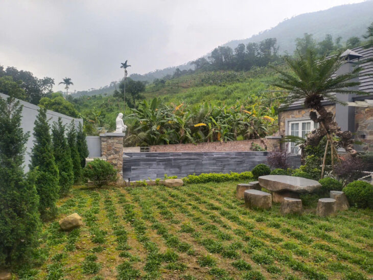Bán biệt thự nhà vườn nghỉ dưỡng tại Phú Mãn, view suối đẹp – 516m2 – giá chỉ 8.5 tỷ