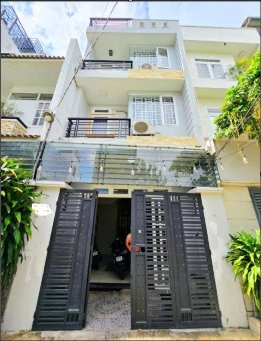 Bán Nhà Phố 3 Tầng, Bình Trưng Đông, Hoàn Công Đầy Đủ, Đường Ô Tô, Gần Bệnh Viện Lê Văn Thịnh, Giá