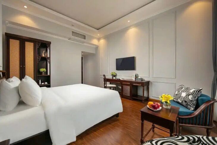 ⚜️ MẶT PHỐ DỊCH VỌNG HẬU, CẦU GIẤY 300M2 10 TẦNG MT 10M, CHỈ 190 TỶ ⚜️