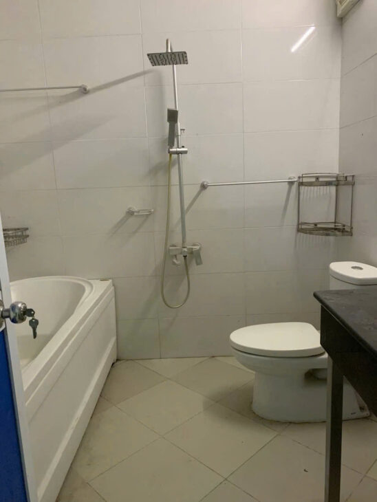 Nhà 5 triệu 2 phòng ngủ Phạm Ngọc Hưng có sân rộng