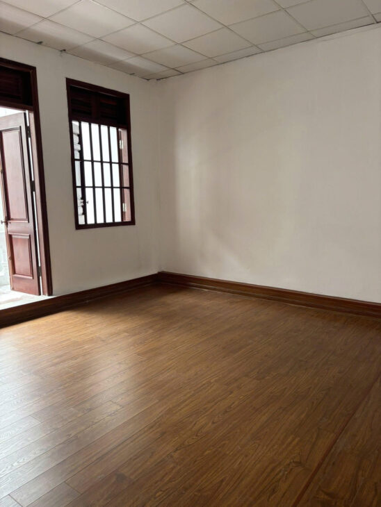 CHO THUÊ NGÕ PHÂN LÔ PHỐ LÊ TRỌNG TẤN – THANH XUÂN – 120M2, 3 TẦNG, Ô TÔ VÀO NHÀ – 25TR/THÁNG