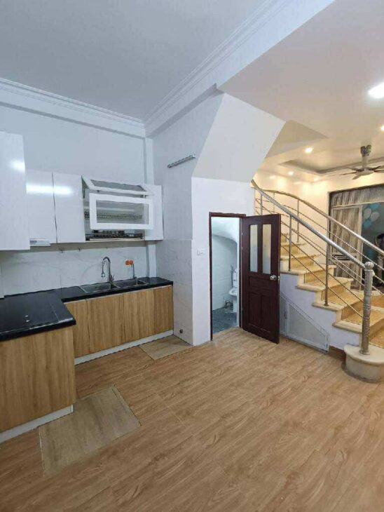 Cạnh Times City, Nhà Đẹp Lô Góc 2 Mặt Thoáng, Gần Phố Nhỉnh 6 Tỷ