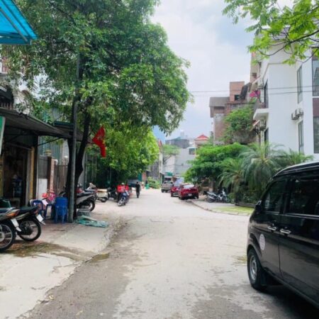 Cho thuê biệt thự Mễ Trì Thượng, 140m2, 4 tầng, làm văn phòng, nhà ở
