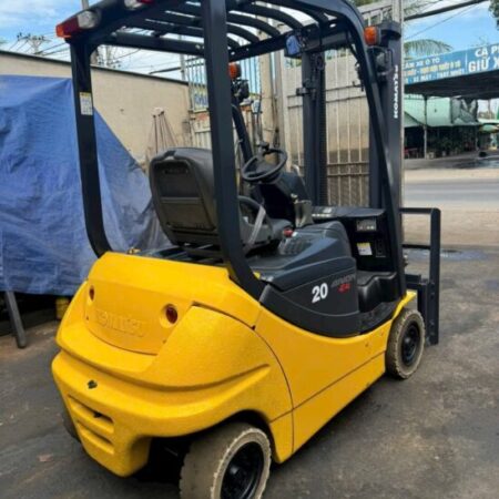 Bán Hoặc Cho Thuê Xe Nâng Dầu Komatsu 2.0 Tấn