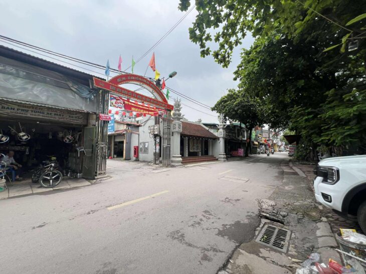 Bán đất ĐỨC THƯỢNG, lô góc 2 thoáng, oto thông cách 20m, nhỉnh 4 tỷ.