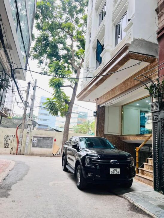 Tòa Apartment (Căn Hộ Dịch Vụ)-Lô Góc Hoàng Quốc Việt 73/110mx9Tầng,MT 6.6m 48.8 Tỷ