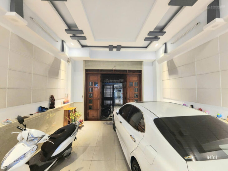 Bán nhà hẻm 160 Phan Huy ÍCh, F12, Gò Vấp. DT: 5,2x16m, XD 5 lầu giá 9,6 tỷ TL