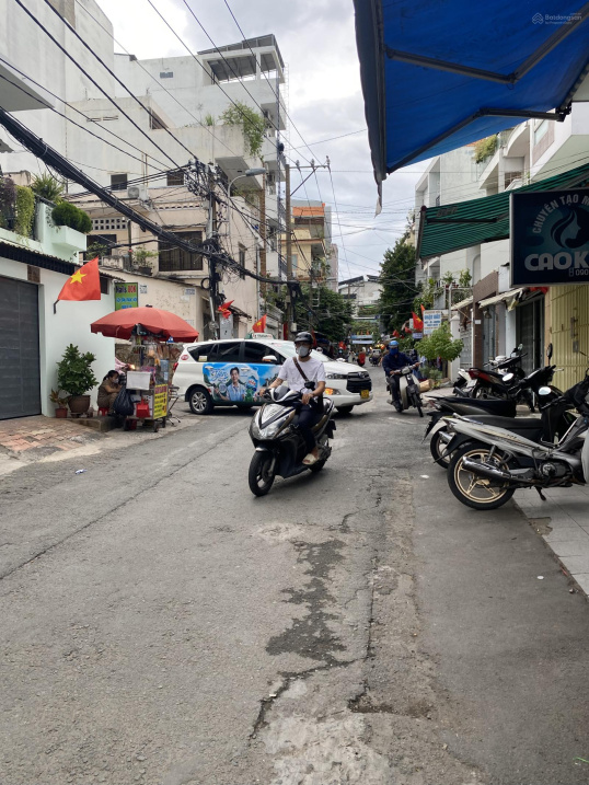 Bình Thạnh-Hẻm xe hơi đổ cửa Nơ Trang Long 5 phút ra Chợ Bà Chiểu- -37M2-2Tầng-Nhỉnh 5Tỷ