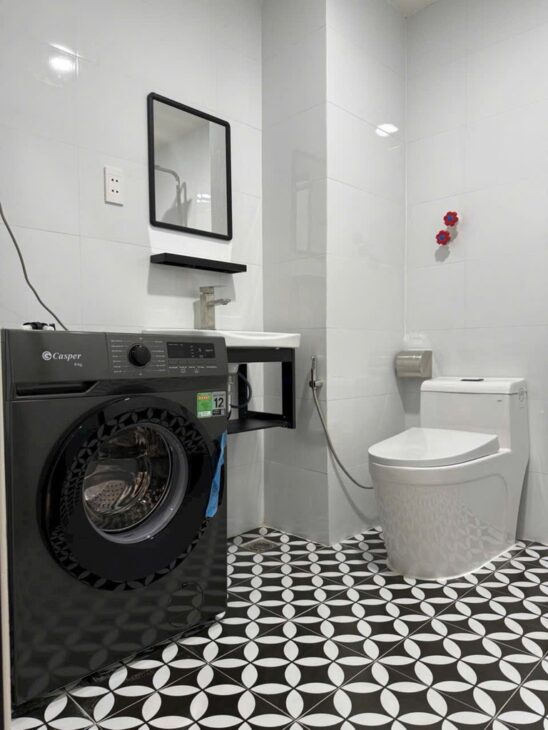 HỒ BÁ KIỆN Q10 – 2 MẶT HẺM – 4 TẦNG- THANG MÁY -HĐT 35TR/THÁNG – CHỈ 15 TỶ