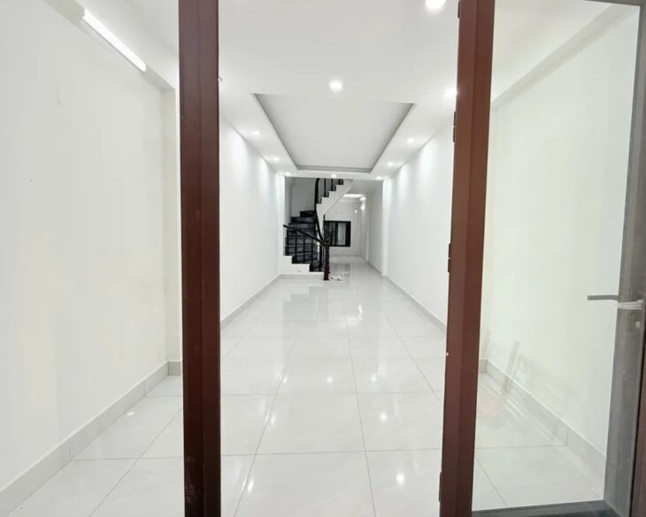 NHÀ ĐẸP Lĩnh Nam 50m2, 4 Tầng, Sổ Đỏ, Giá TỐT – Gọi Xem Ngay!