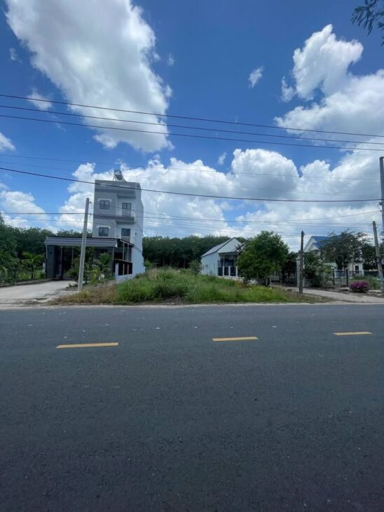 CHỈ VỚI 300TR, SỞ HỮU NGAY LÔ ĐẤT BÌNH DƯƠNG, NGAY SAU KCN, TIỆN KINH DOANH BUÔN BÁN
