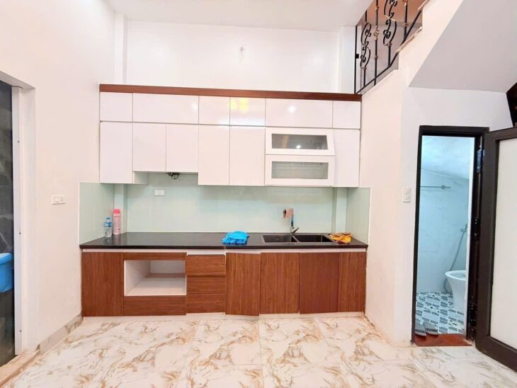 Bán nhà mặt ngõ thông, Kinh doanh tốt – Đào Tấn, Ba Đình 50m2/6T Thang máy 17 Tỷ