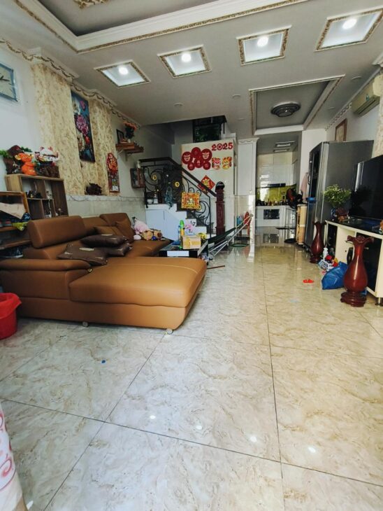 Mặt tiền Bùi Minh Trực ngang 4m5 Tặng nội thất 4 tầng mới chỉ 9 tỷ 8